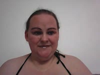 Hi ik ben Sabrina een 40+ rubens type dame. Ik ben gebonden maar wij hebben een open relatie met elkaar wij zijn ruimdenkend. Ik vind het geil om met onbekende hier lekker te kletsen over erotiek.