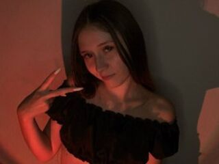 live-chat AnaOneill