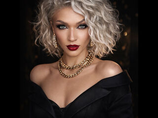 hardcore webcam show EmmaAmstrong