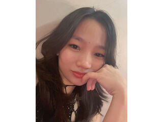 naked cam girl picture JoyPetite