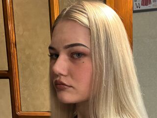 naked cam NicolynMoore