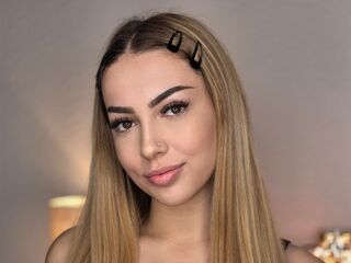 cam girl showing tits ZaraPlaya