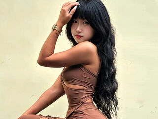 hot cam show LouiseEve