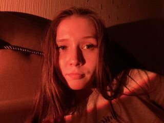 naked girl with webcam fingering NguyetBuchetto