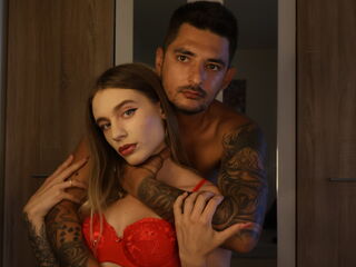hardcore couple sexcam AnnaAndLeo
