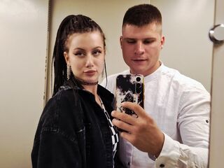 live free chat NadiNicolas