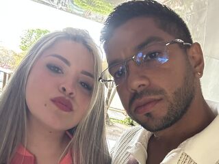 chat room live sex NicoleandTim