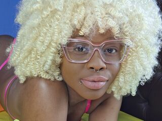 femdom fetish show AkeliaHampson