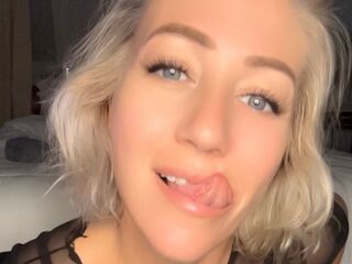 bizarre cam sex AlessaBee