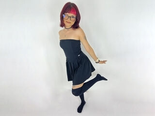 girl slave webcam show LissetteRose
