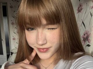 cam slut AlberthaBack