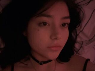 sexy live cam girl AlisaGlow