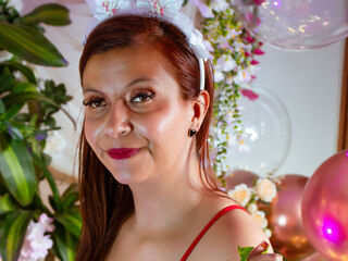 hot strip tease cam AmberRousee