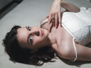 camgirl playing with vibrator AnneAstin