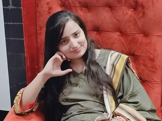 camgirl playing with sex toy AyeshaSajid