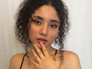 jasmin livecam BellaVuitton