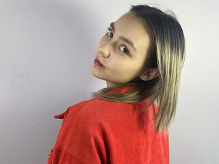 extreme cam picture BellaWaves