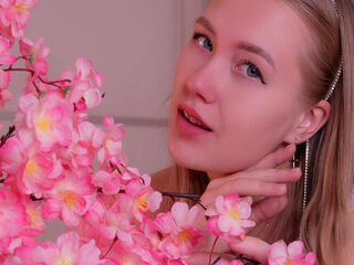 sexy webcam girl BertaTurro