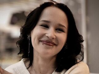 topless webcam girl BrandieOcasio