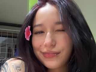 strip tease show CamiLewit