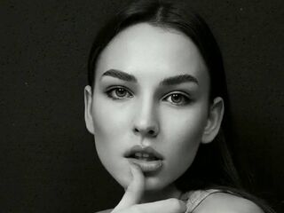 naughty webcamgirl CariGugliuzza