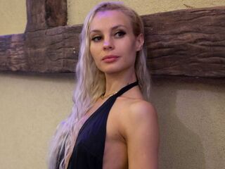 girl topless chat CathiGetsinger