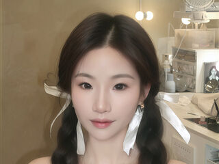 naughty camgirl masturbating with dildo ChenChuChu