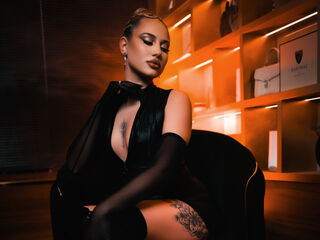 chat with cam ChloeGracey