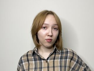 webcam babe ChristinAguliar