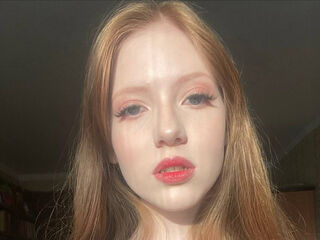 naked camgirl picture ClarisaTaubert