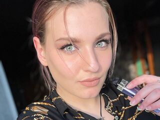 free chat CristaStwell