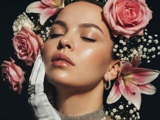 hardcore show DelfinaArif