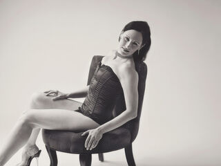 chat show DevonTaylor