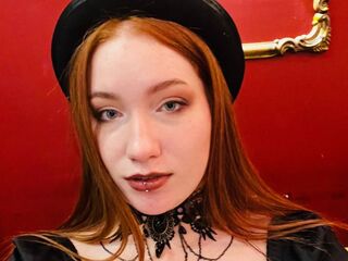 naughty cam girl picture DevonaDarby