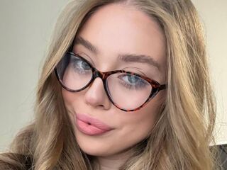 nude webcam DianeWhitly