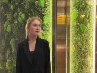 sexy live webcam girl EdaNoreikaite