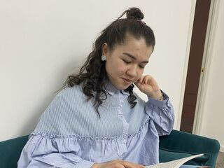 cam girl chat EllyJames