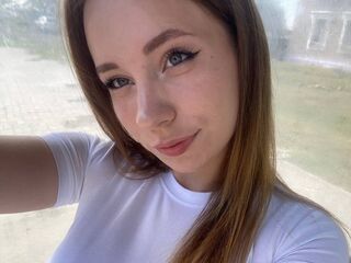 webcamgirl chat ElowenStar
