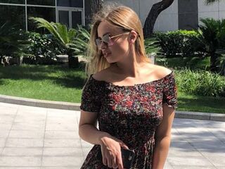 cam girl live EmileeBeyale