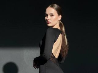 anal sex webcam show EmilyGiffin