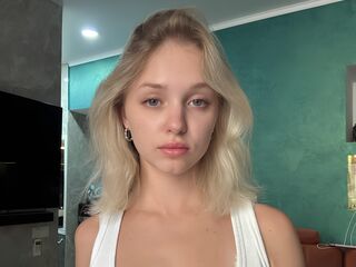 hot cam show EveMorrison