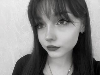 camgirl sex photo EvelynnCaillouet