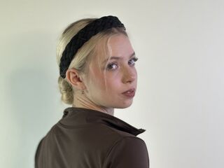 girl webcamsex EvetteHilado