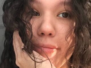 cam girl masturbating with vibrator GlennaChambless