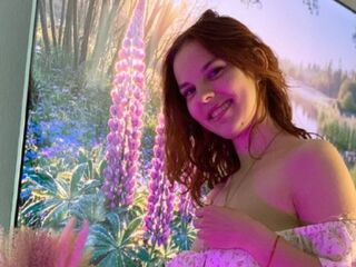 girl chat room GloriaGer