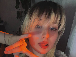 naked cam girl picture HanFiorini