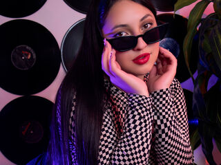 adult chatroom HanniClark