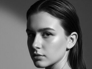 camgirl porn cam HildaBarzey