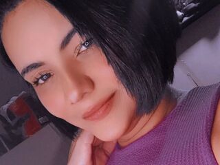 camwhore spreading pussy IngridSilva