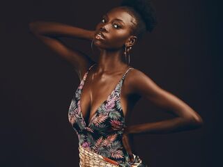 cam girl live webcam IssaJenner